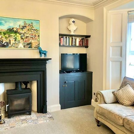The Pirate'S Palace, Whitby - Elegant, Comfy, Fun Luaran gambar